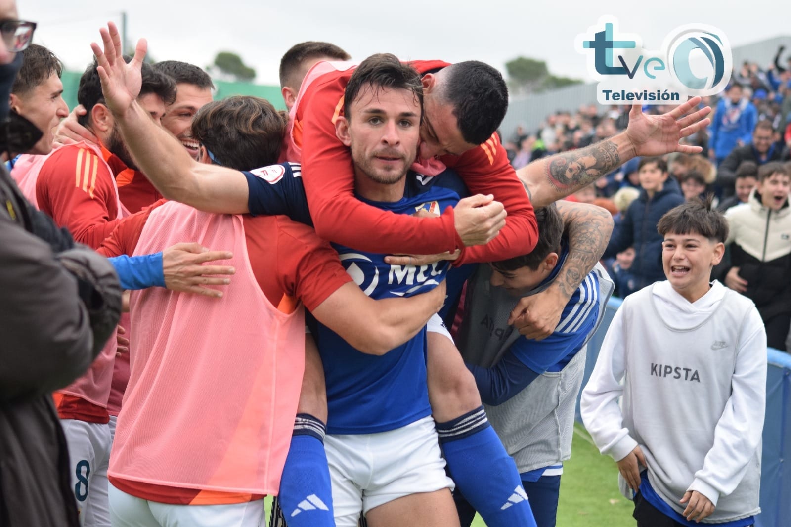 Victoria del Linares Deportivo contra el Almería B