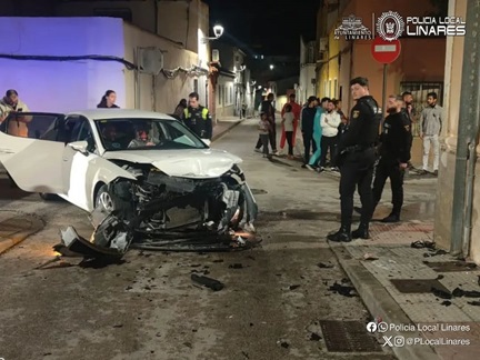 Un accidente ocasiona varios heridos en Linares