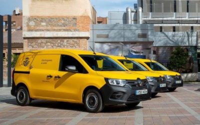 Imagen de Aumenta la demanda de distintivos de la DGT en Correos: más de20mil unidades vendidas enJaén