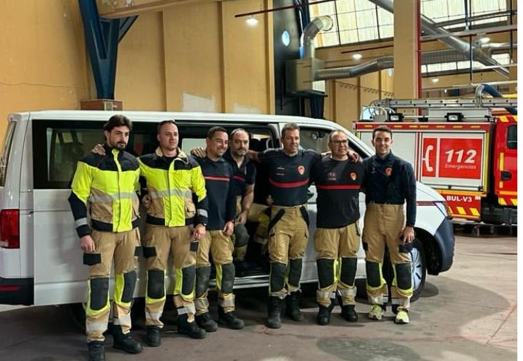 Imagen de 7 Bomberos de Linares  se marcha a Valencia para Ayudar en la catastrofe ocasionada en Valencia