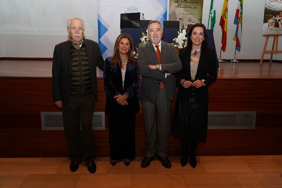 Imagen de Del Olmo destaca el fomento del hábito de la lectura a través de las III Jornadas de Novela Histórica ‘Ciudad de Linares’